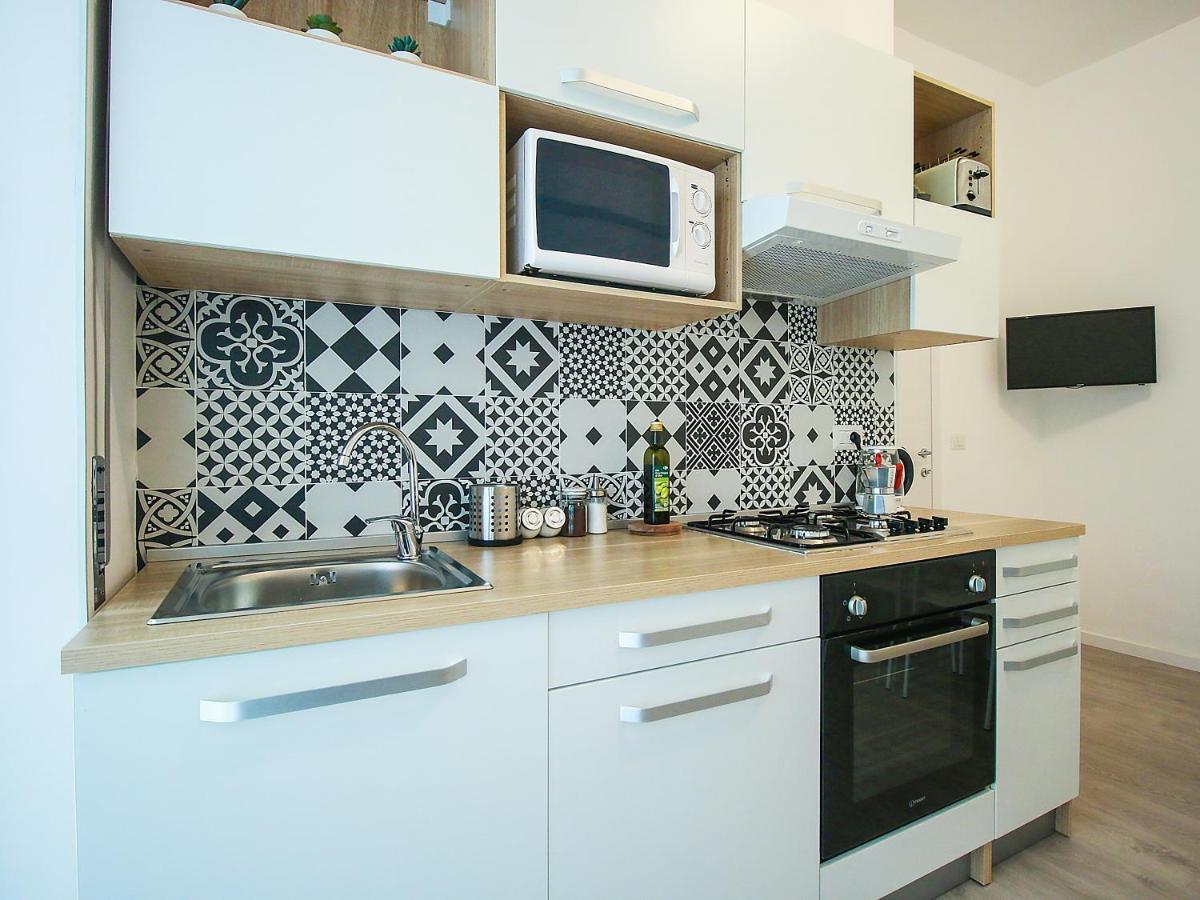 Chilometrozero Luxury Apartment Неаполь Экстерьер фото